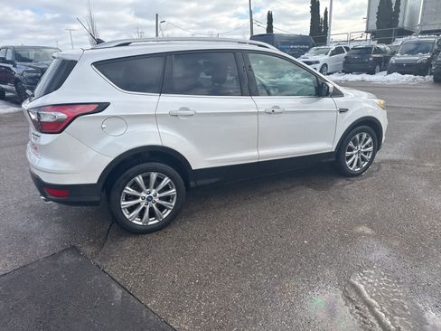 Used 2018 Ford Escape Titanium w/ Ford Safe & Smart Package image 11