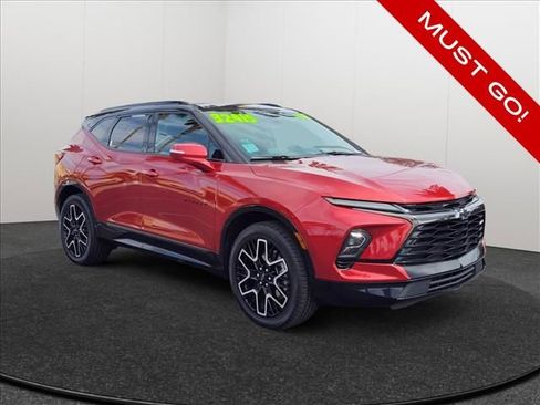 Certified 2023 Chevrolet Blazer RS w/ Enhanced Convenience Package FWD image 5
