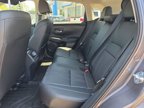 New 2026 Honda HR-V EX-L image 5