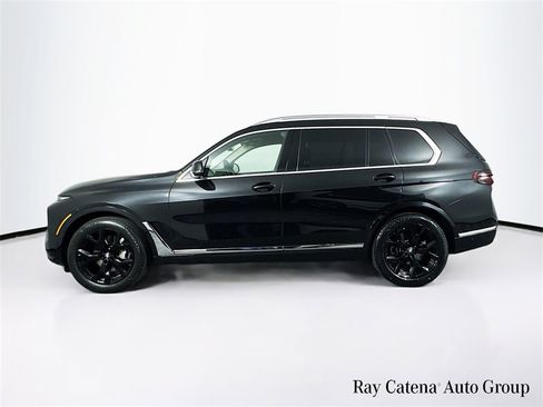 Used 2024 BMW X7 xDrive40i image 4