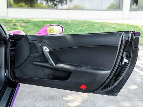 Used 2010 Chevrolet Corvette Coupe w/ 1LT image 62