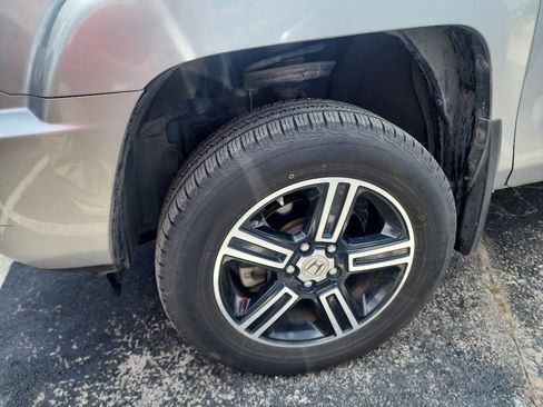 Used 2014 Honda Ridgeline Sport image 2