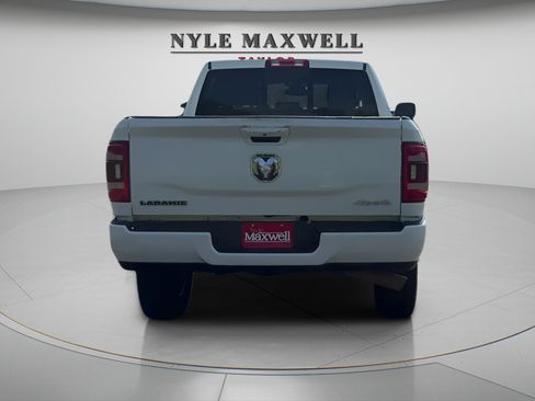 Used 2024 RAM 2500 Laramie AWD/4WD image 6