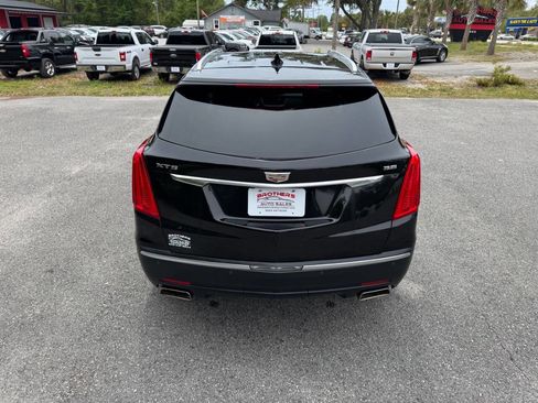 Used 2017 Cadillac XT5 Luxury w/ Driver Awareness Package image 36