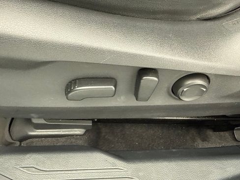 Used 2021 Subaru Outback Limited XT w/ Popular Package #2 AWD/4WD image 22