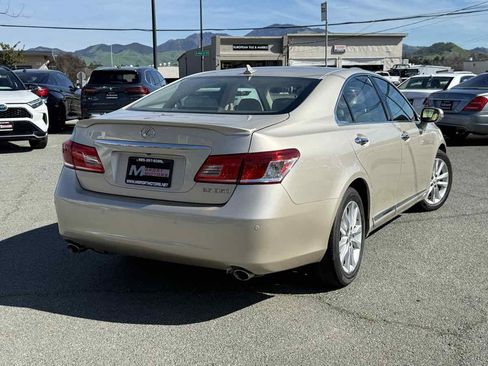 Used 2011 Lexus ES 350 image 9
