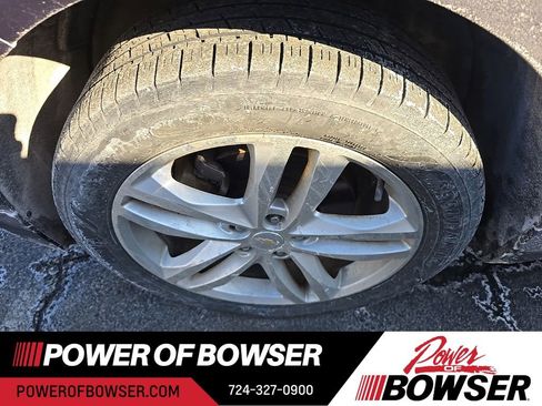 Used 2019 Chevrolet Equinox Premier image 12