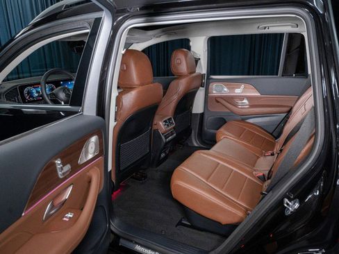 New 2026 Mercedes-Benz GLS 450 450 4MATIC® SUV image 28