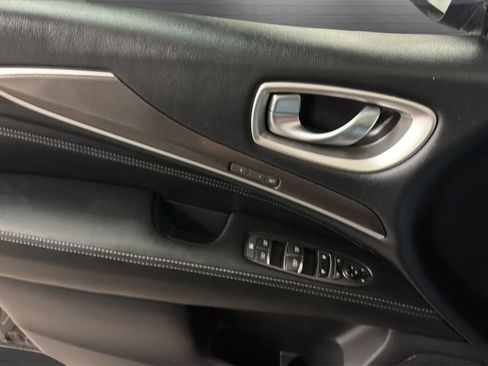 Used 2016 INFINITI QX60 FWD w/ Premium Package image 18