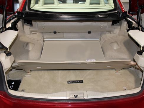 Used 2011 Lexus IS 350C RWD image 35