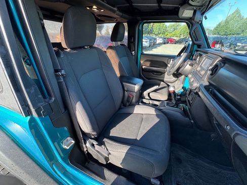 Used 2020 Jeep Wrangler Sport AWD/4WD image 10