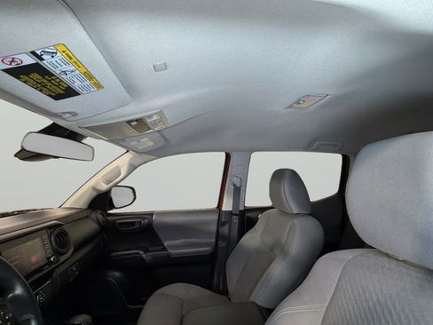 Used 2021 Toyota Tacoma SR w/ SR Convenience Package RWD image 31