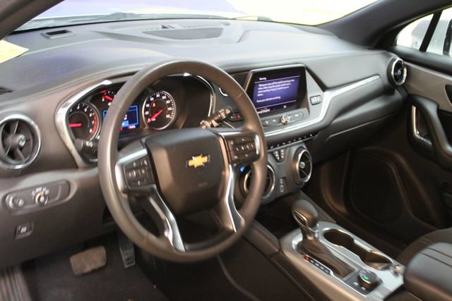 Used 2022 Chevrolet Blazer LT AWD/4WD image 14