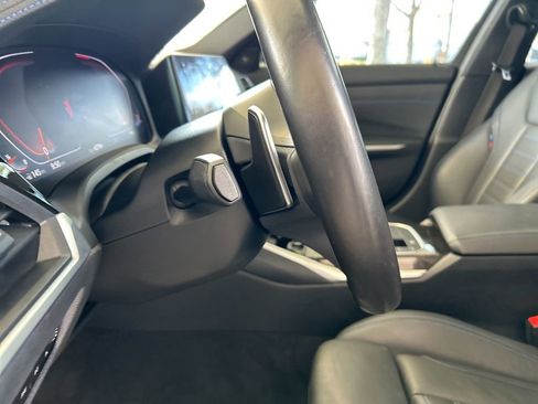 Used 2019 BMW 330i Sedan w/ M Sport Package image 41