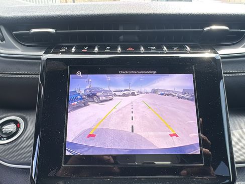 Certified 2024 Jeep Grand Cherokee L Altitude image 20