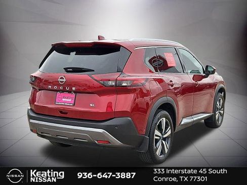 Certified 2023 Nissan Rogue SL w/ SL Premium Package FWD image 3
