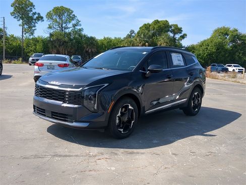 New 2026 Kia Sportage EX image 4