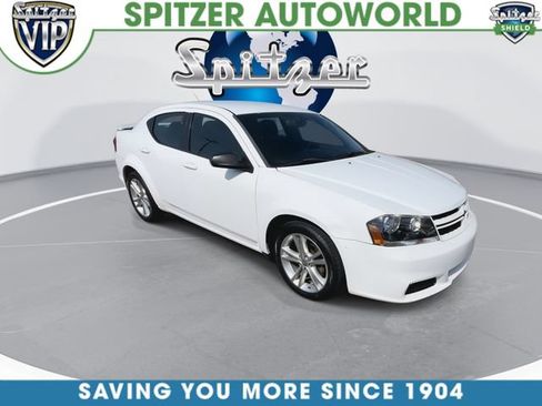 Used 2014 Dodge Avenger SE w/ Rallye Appearance Group FWD image 2