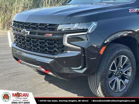 Certified 2024 Chevrolet Tahoe Z71 w/ Luxury Package AWD/4WD image 7