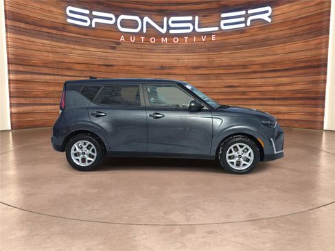 Used 2023 Kia Soul LX w/ Option Group 015 image 7