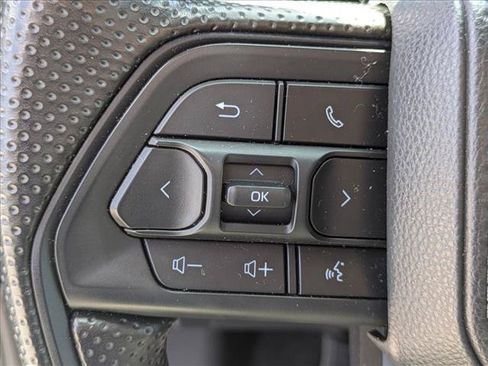 Used 2025 Toyota Tacoma SR5 RWD image 13