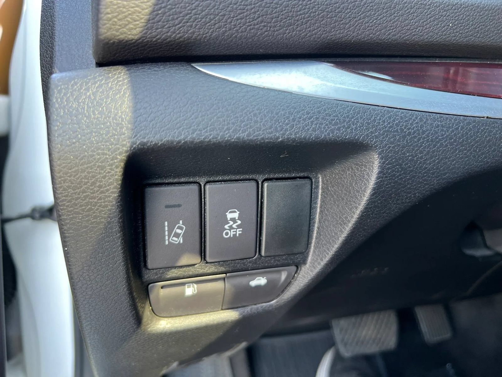 Used 2015 Acura TLX w/ Technology Package FWD image 23