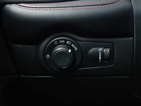 Certified 2025 Dodge Durango GT RWD image 15