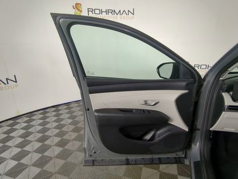 Used 2025 Hyundai Tucson SEL AWD/4WD image 18
