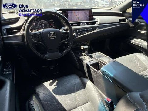 Used 2021 Lexus ES 300h w/ Luxury Package FWD image 9