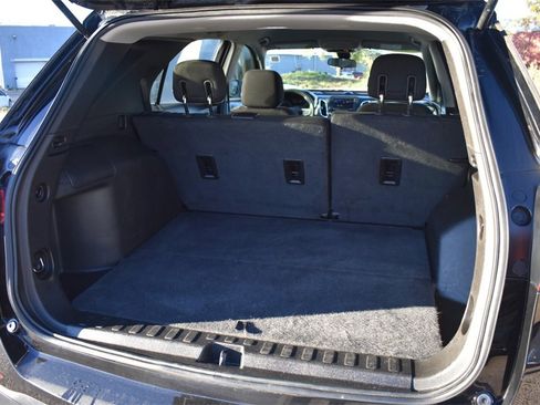 Used 2020 Chevrolet Equinox LS w/ LS Convenience Package image 20