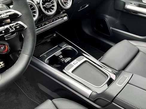 Used 2024 Mercedes-Benz GLA 35 AMG 4MATIC image 14