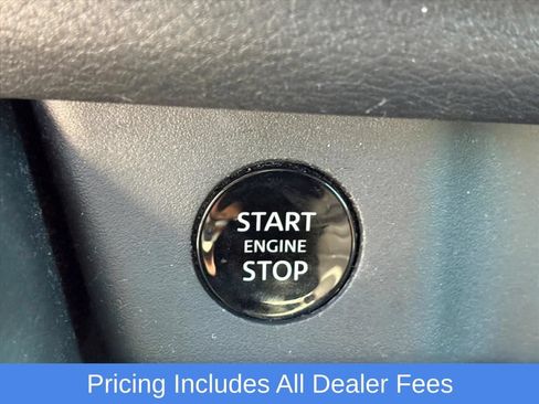Used 2025 Nissan Rogue SV AWD/4WD image 12