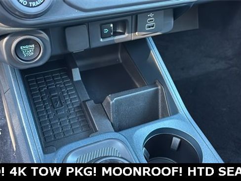 New 2025 Ford Maverick Lariat w/ 4K Tow Package image 18