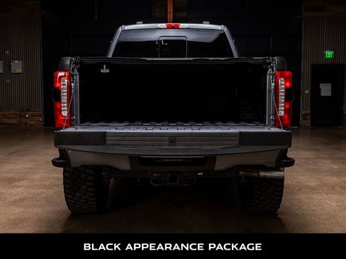 Used 2024 Ford F250 Lariat w/ Lariat Ultimate Package image 8