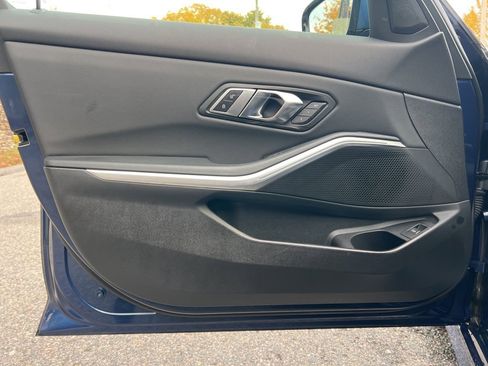 Used 2023 BMW 330i xDrive Sedan w/ Driving Assistance Package image 11