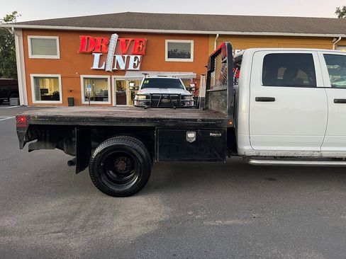 Used 2018 RAM 3500 Tradesman w/ Chrome Appearance Group image 11