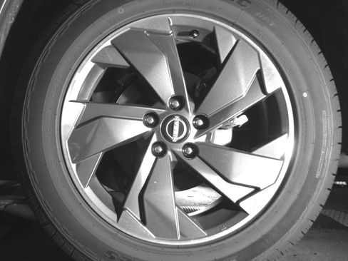 Used 2025 Nissan Rogue SV image 11