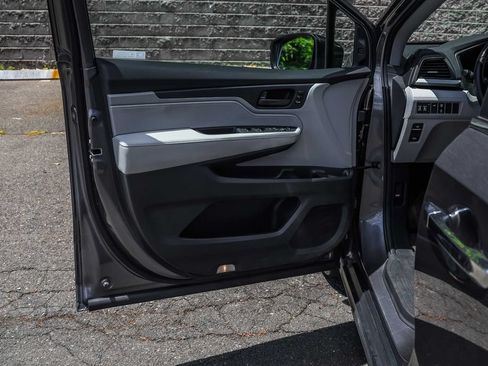 Used 2024 Honda Odyssey EX-L image 23