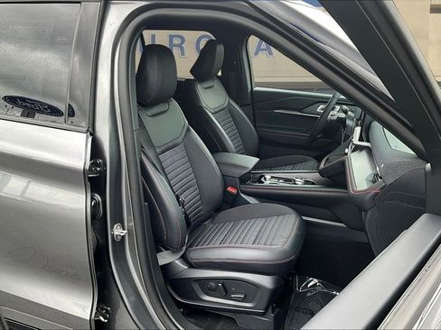 New 2026 Ford Explorer ST-Line w/ ST-Line Street Pack image 11