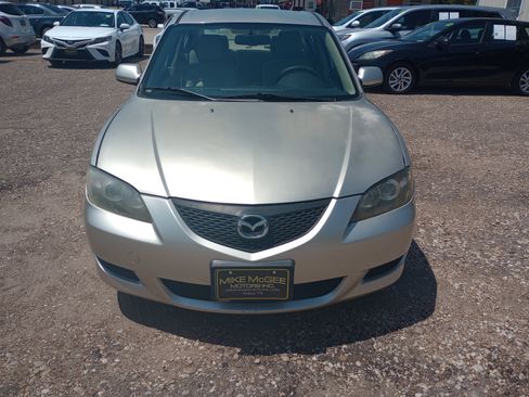 Used 2006 MAZDA MAZDA3 i Touring FWD image 2