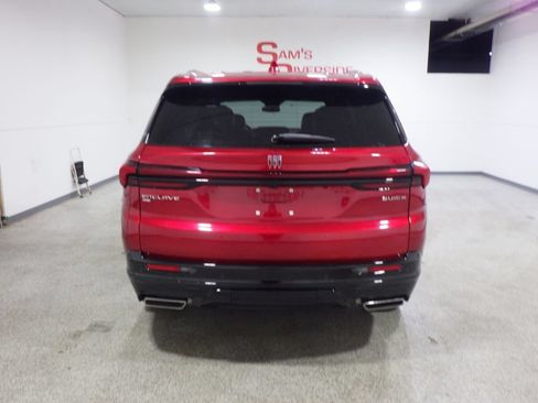Used 2025 Buick Enclave Sport Touring w/ Power Package AWD/4WD image 3