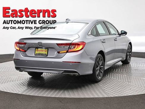 Used 2022 Honda Accord EX-L image 5
