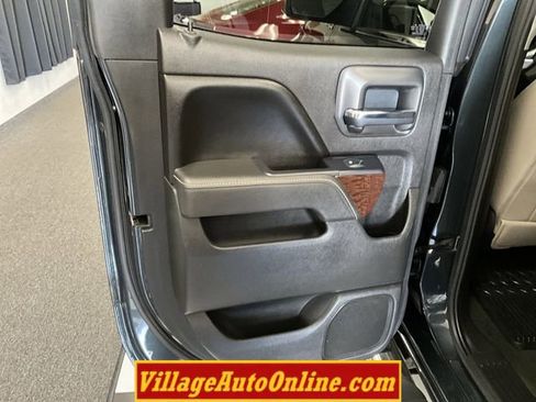 Used 2017 GMC Sierra 1500 SLE w/ SLE Value Package AWD/4WD image 24