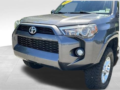 Used 2019 Toyota 4Runner SR5 Premium AWD/4WD image 16