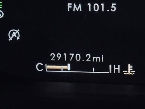 Used 2023 Lincoln Nautilus Reserve w/ Luxury Package image 31