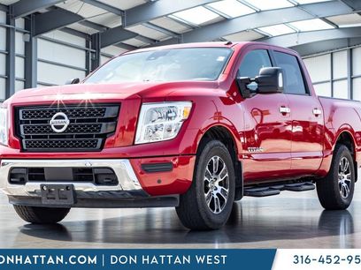 Used 2021 Nissan Titan SV w/ SV Convenience Package