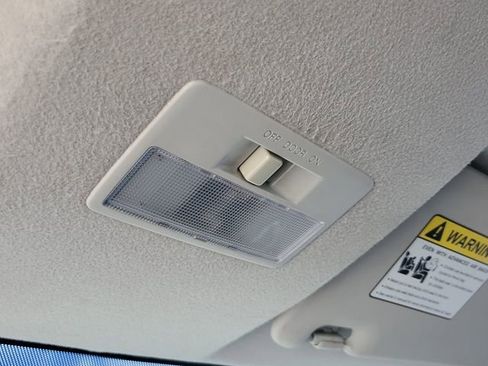 Used 2014 MAZDA MAZDA2 Sport image 25