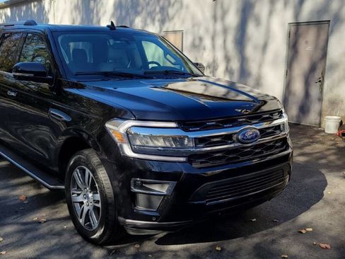 Used 2023 Ford Expedition Max Limited image 1