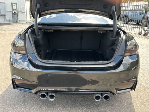 Used 2020 BMW M4 Coupe w/ Competition Package image 31