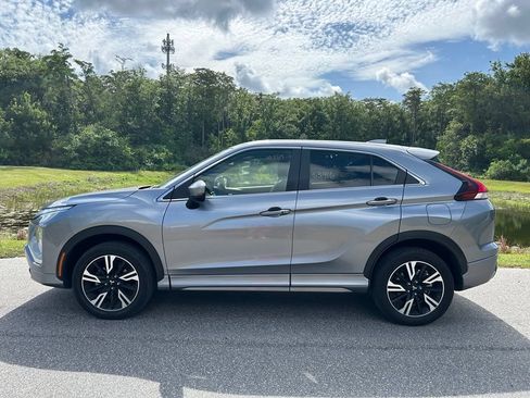 Used 2024 Mitsubishi Eclipse Cross SEL AWD/4WD image 3